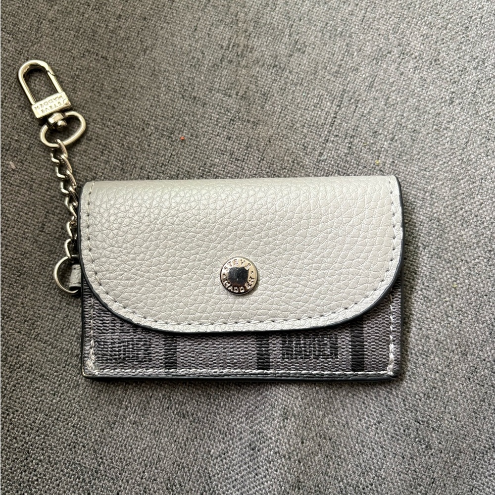 Steve Madden wallet keychain